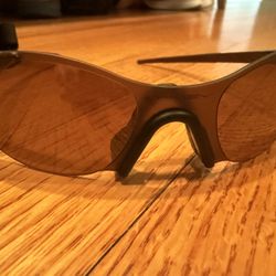 Rare Vintage Oakley Zero 0.4 sunglasses in the Glitter Gulch Gold Iridium color.  
