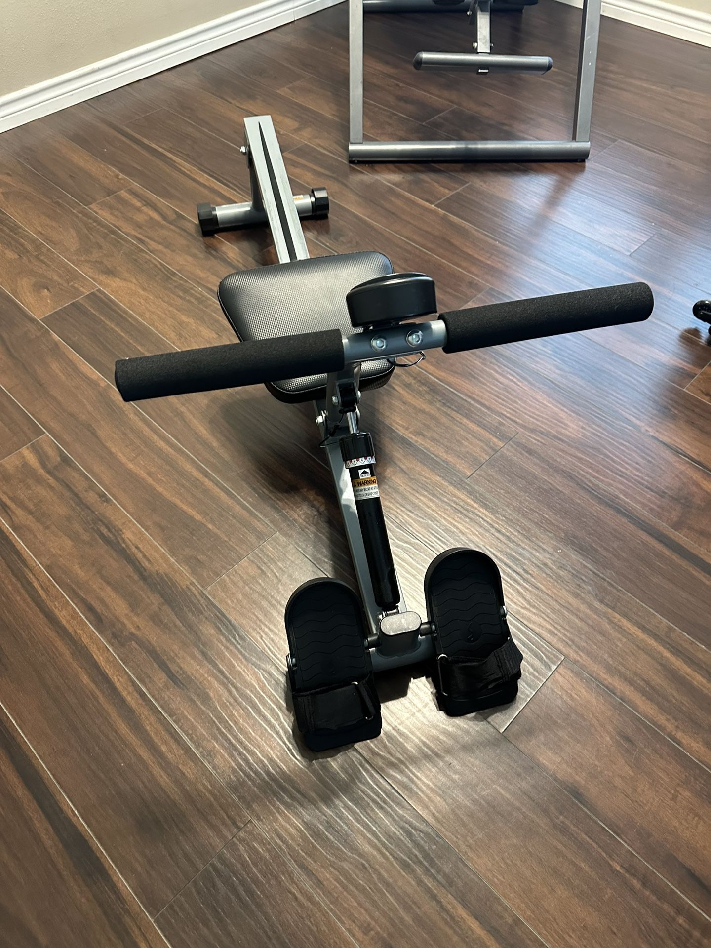 Row Machine - Fixed Bar