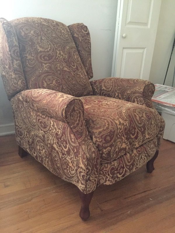 recliner chair, lounger (haining home point furniture co.) for sale in  gainesville, fl - offerup