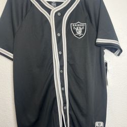 Las Vegas Raiders Baseball Jersey Size Medium.  New With Tags 