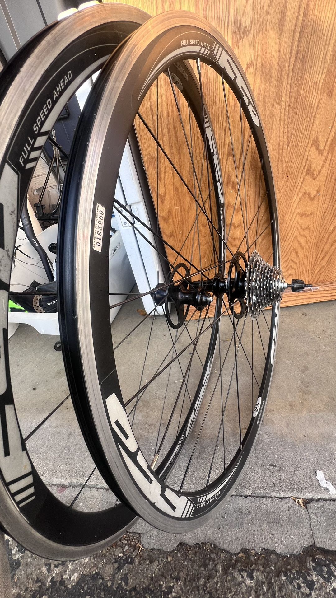 700c FSA RD-600 (Full Speed Ahead) Matching Wheels