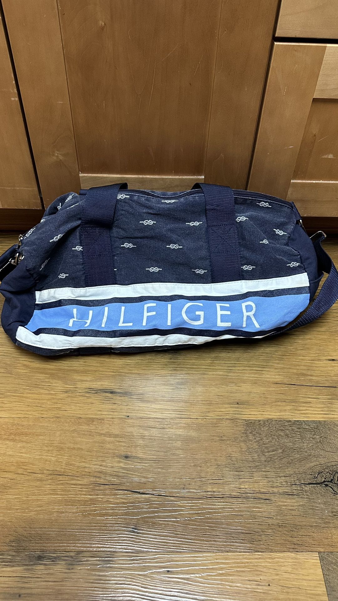 Tommy Hilfiger Duffle Bag