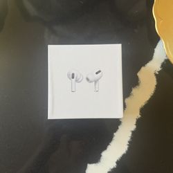 AirPod Pros With MagSafe Charging Case