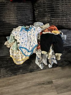 20$$$ OBO  all this baby boy cloth newborn to 3 months
