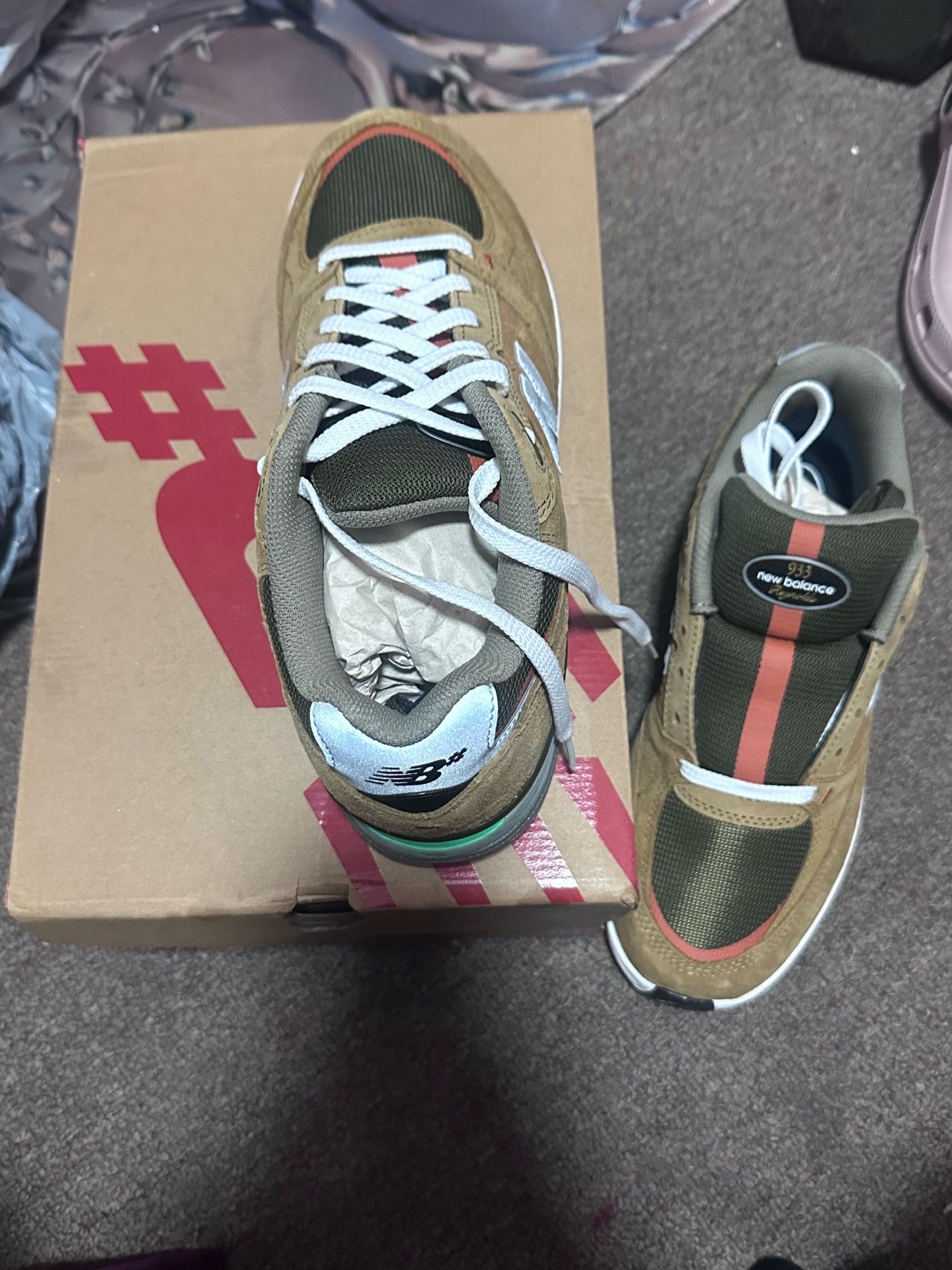 New Balance Shoes. Brown with a bit of green and orange. Size 10 in Us Mens/11.5 in US womans.