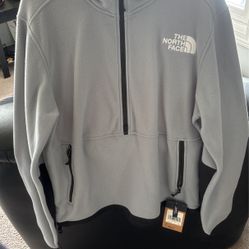 NORTH FACE SWEATER Size M