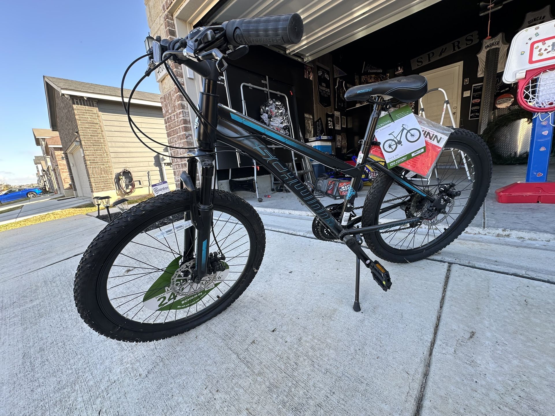 Schwinn Mountain Bike