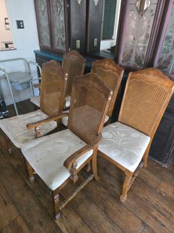 Wooden dining chairs (FREE)