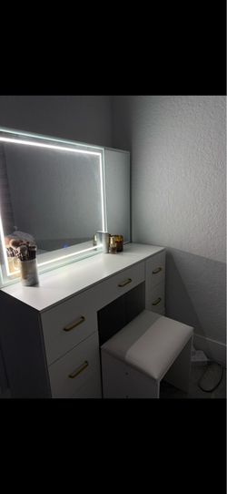 Vanity with mirror , Spacious