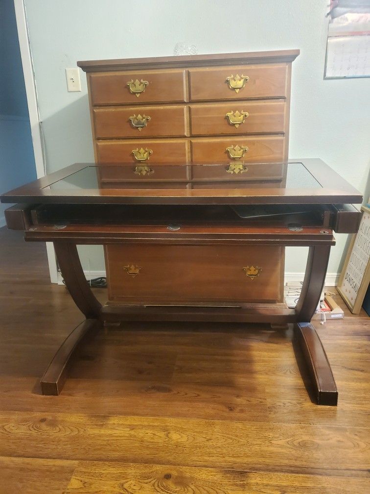 Computer Desk