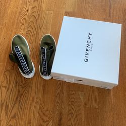 Givenchy George V Shock Dark Khaki Sneaker