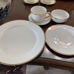 White plates