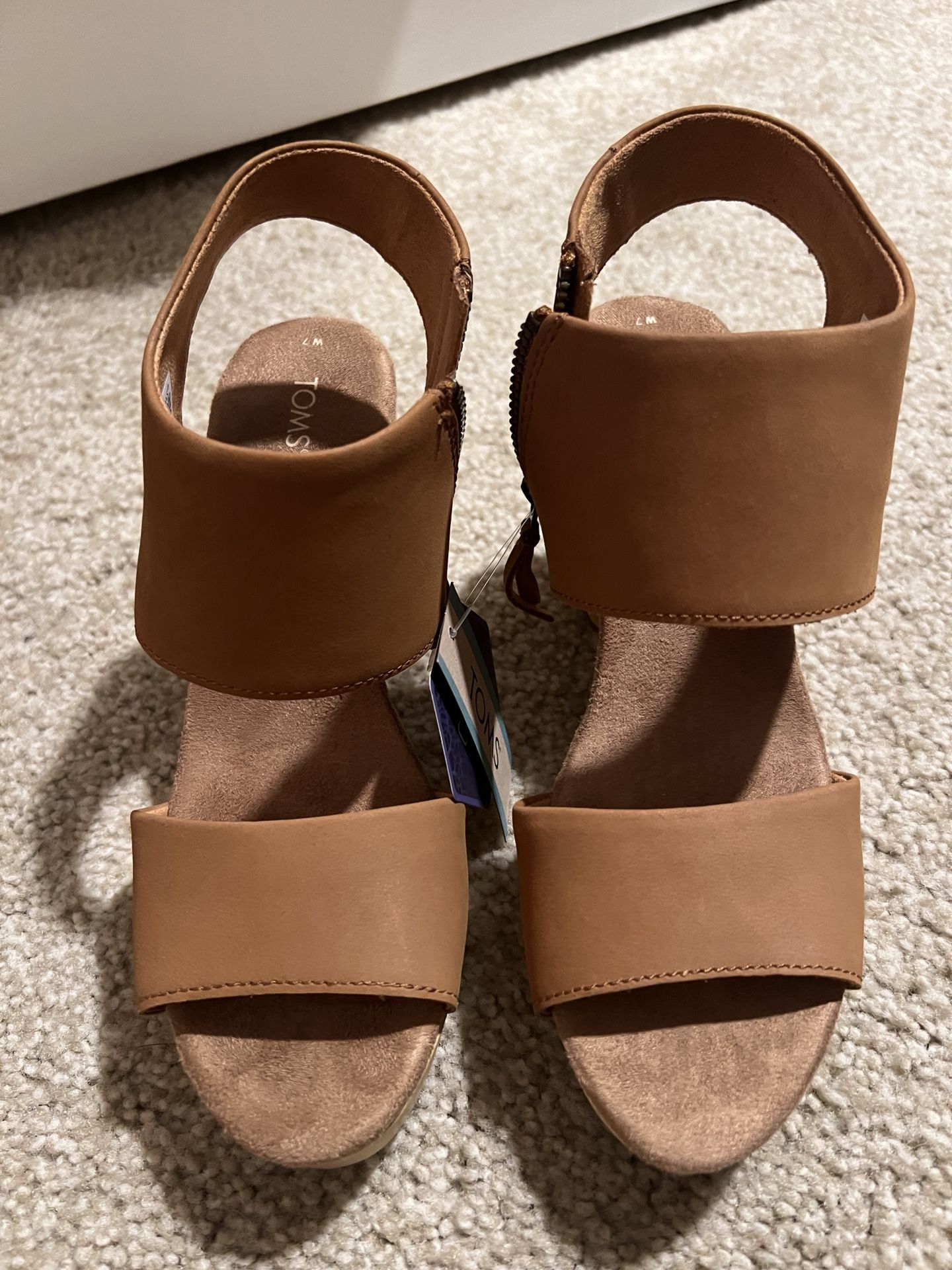 TOMS Shoes Tan Heeled Sandals Size 7