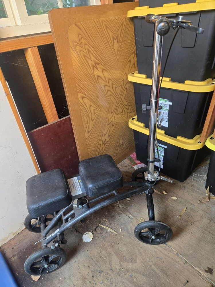 Knee Scooter