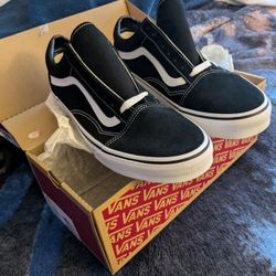 Brand New Never Worn Size 10 Vans.