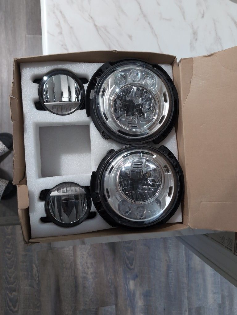 Jeep Wrangler Headlights
