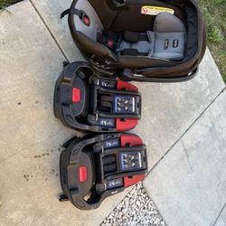 Britax Infant Car Seat + Two Bases 