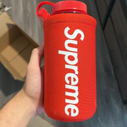 Brand New Supreme Water Bottle 