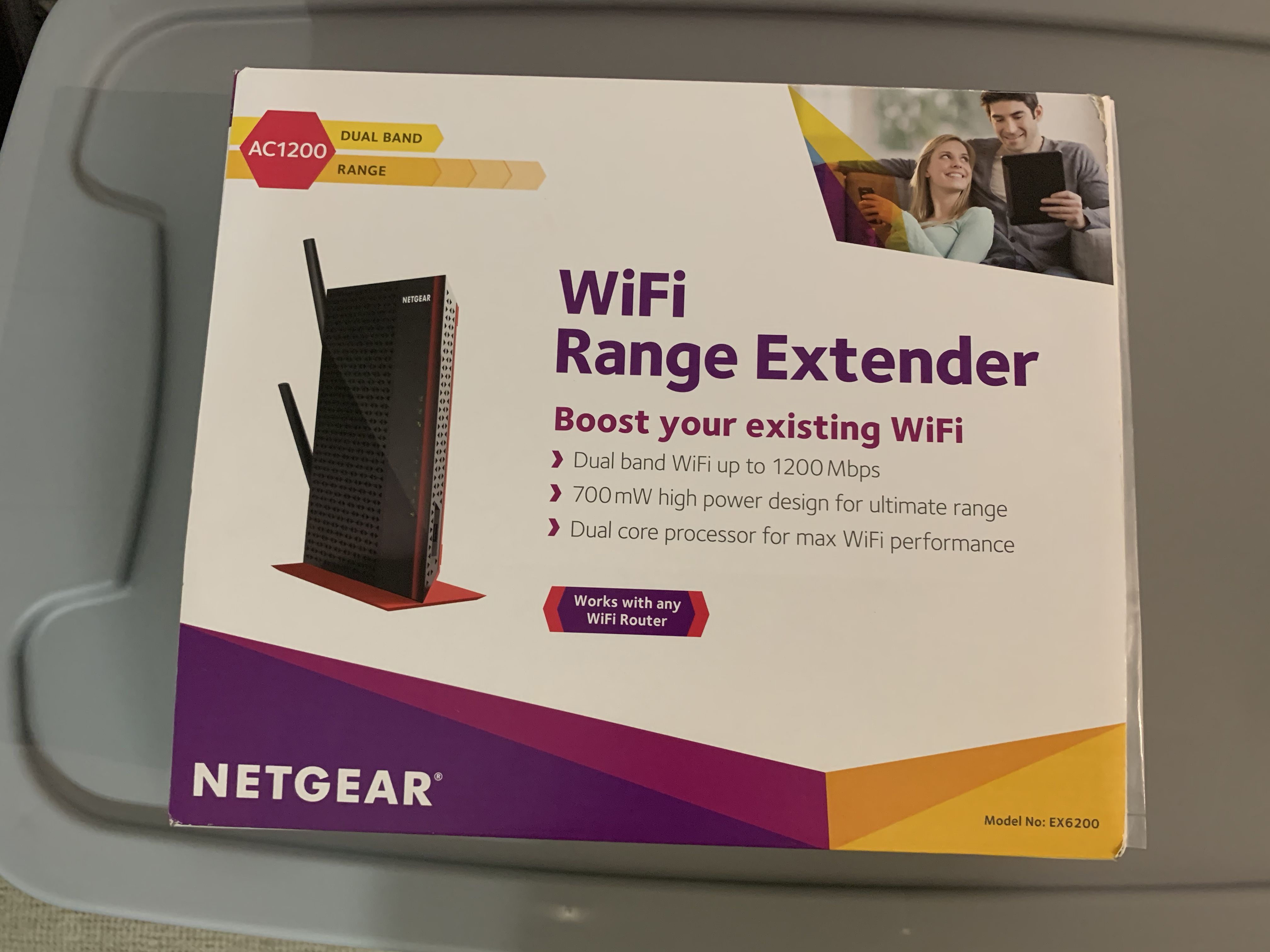 NETGEAR AC1200 Wireless WiFi Range Extender (EX6200)