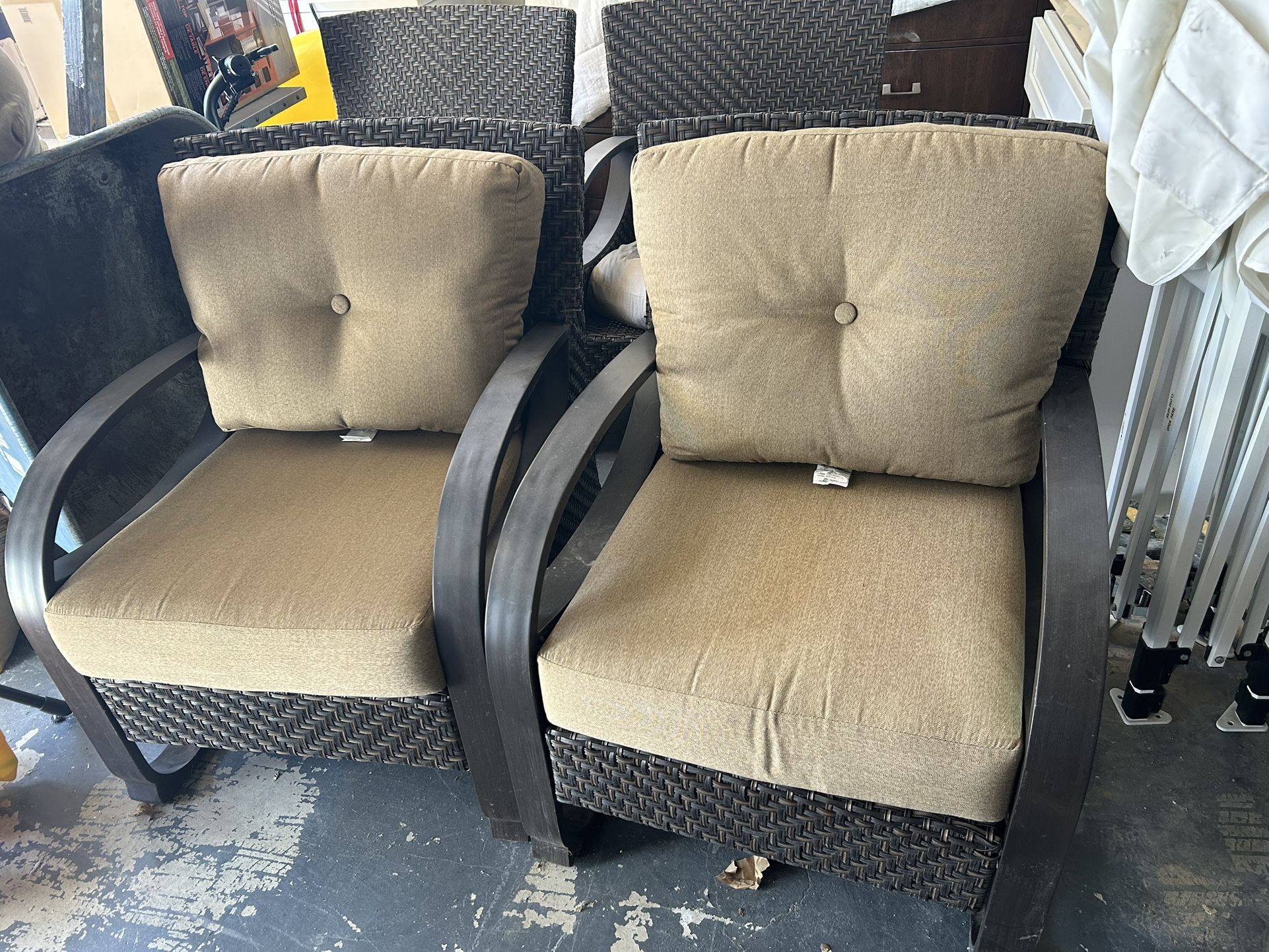 4 Outside Patio Chairs With Cushions