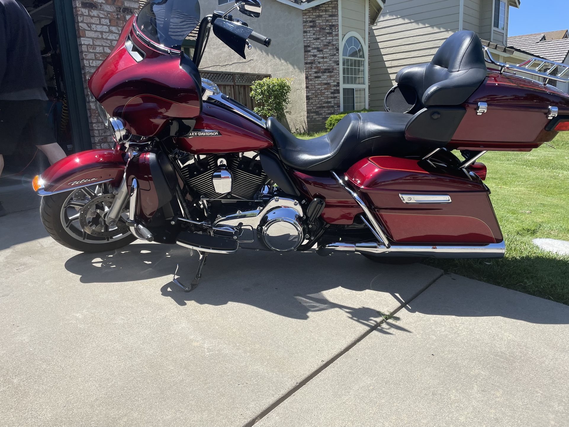 2016 Harley Davidson FLHTCUL
