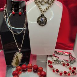 LOT GYPSY JEWELRY, MATCHING NECKLACE, EARRINGS, BRACELETS
