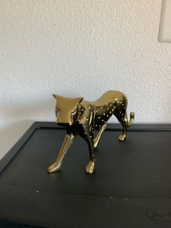 Cheetah Figurine