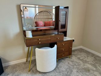 Vanity Desk with 35.12" HD Lighted Mirror