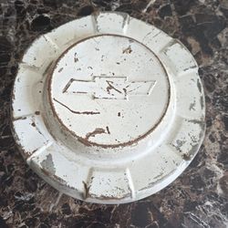 60 Thru 63 Chevy 1/2 Ton Hubcap