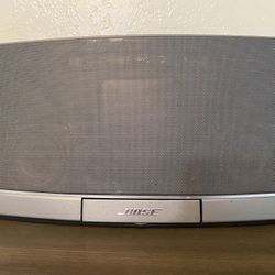 Bose SoundDock Portable Digital Music System w/Bluetooth 