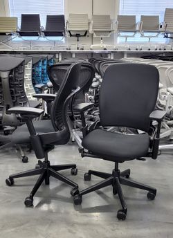 Like New Steelcase Leap V2 Chair (various colors)