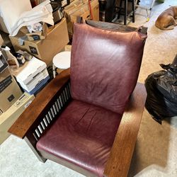 Morris Chair - Solid Oak & Leather