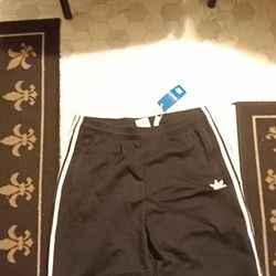 T-shirt And Shorts Outfit Size X-large 