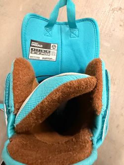 Burtons snow boarding boots