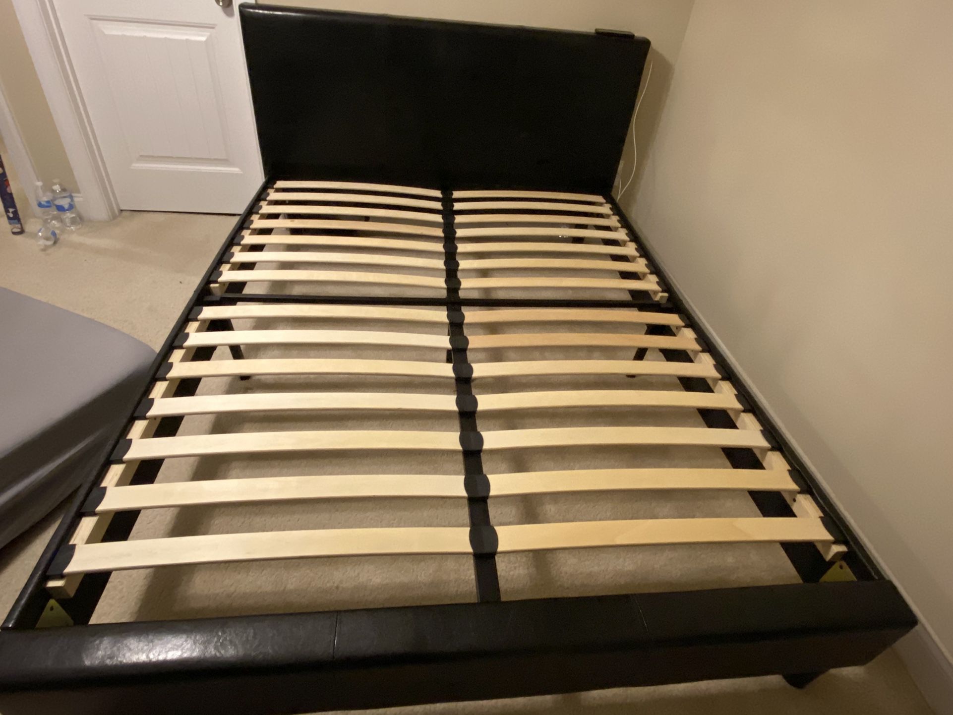 Zinus Queen Bed Frame And Mattress