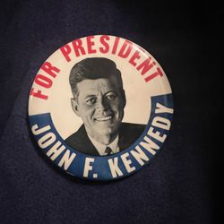 Original 1960 JFK Presidential Campaign Pin