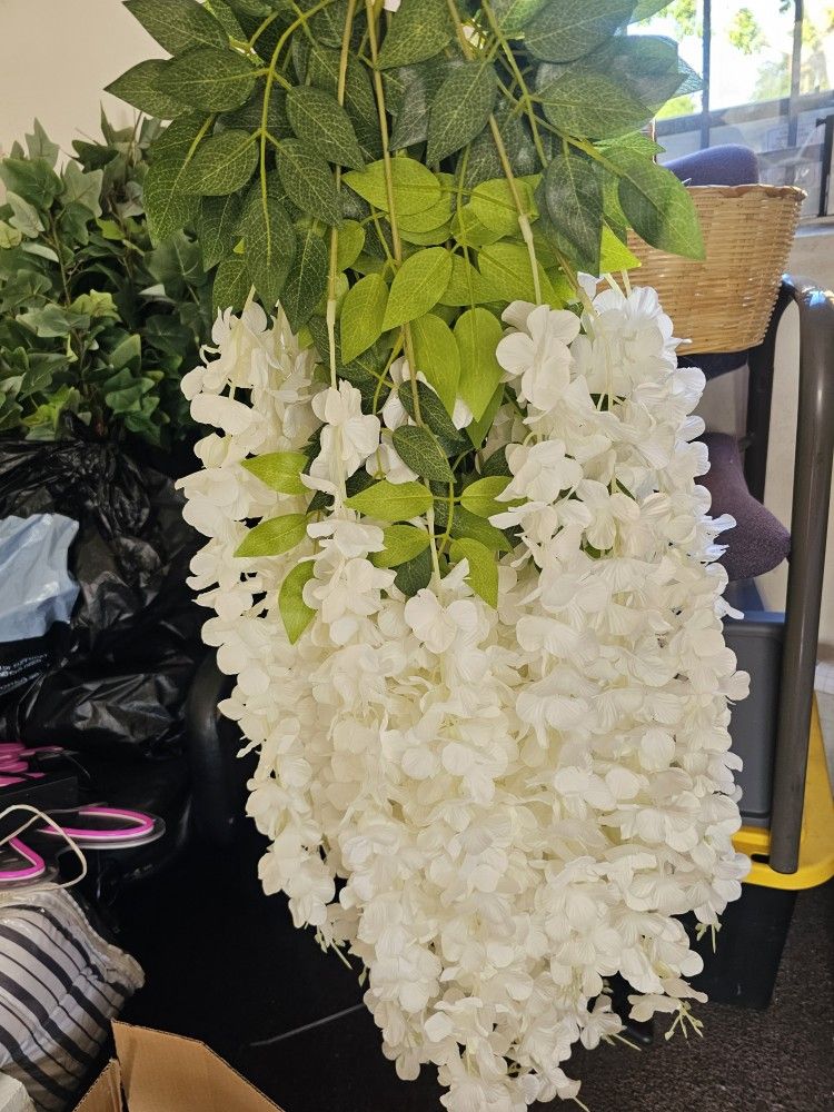 Artificial White Hanging Wisteria