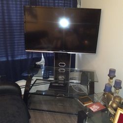 VIZIO 49 INCH TV WITH STAND AND SAMSUNG BLU RAY DVD PLAYER