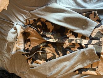 Express sweater/ jacket