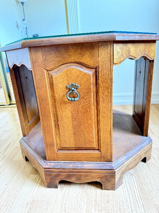 Antique Woodwn Table With GLASS top