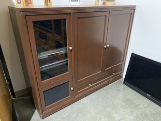 Entertainment Center With Pocket Doors For Flat Pane TVs