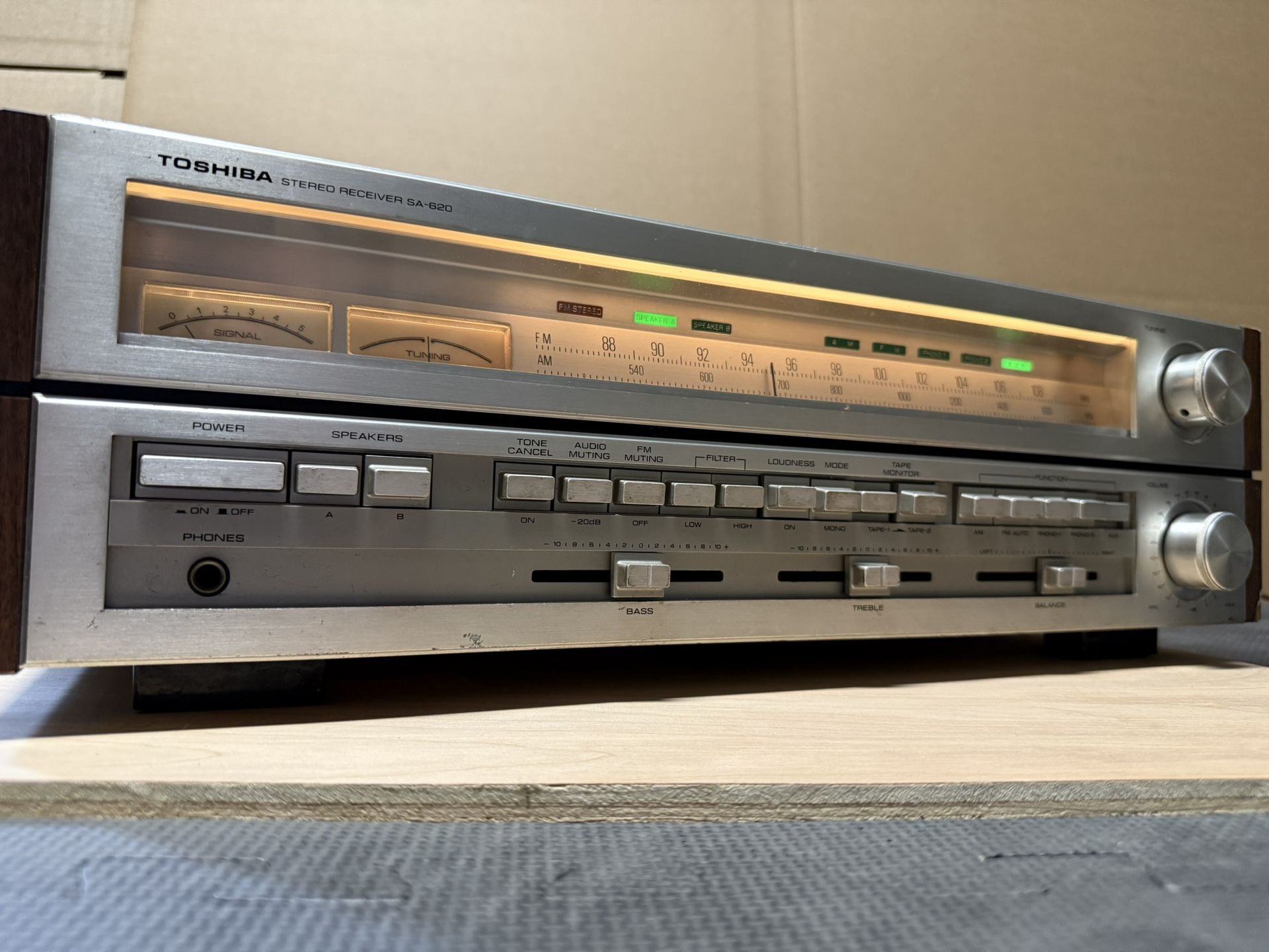TOSHIBA SA-620 Vintage Stereo Receiver 