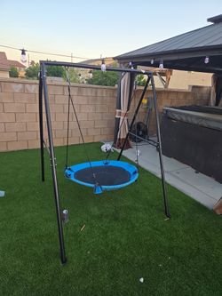 Kids swing