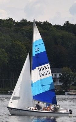 Catalina Capri 14.2
