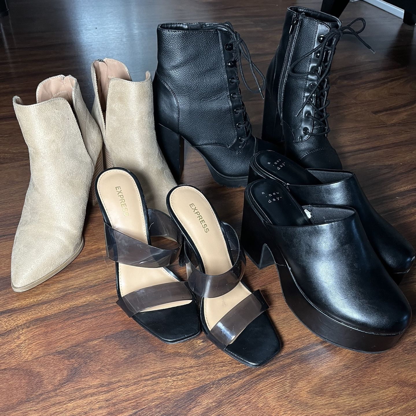 Size 7 Women’s Boots Heels Booties