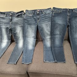 Women’s Levi’s Denizen modern Skinny Jeans