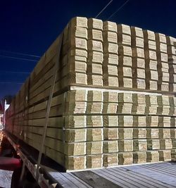 $2.65🔥8FT TREATED PINE PICKETS 