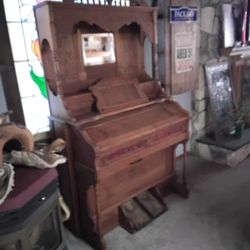 Antique  Organ