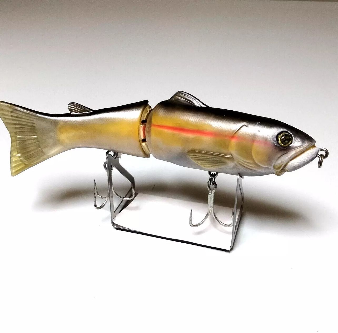 Custom Painted Fishing Lure, Deps Slideswimmer 175
