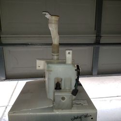 2010 SUBARU IMPREZA WINDSHIELD FLUID RESERVOIR